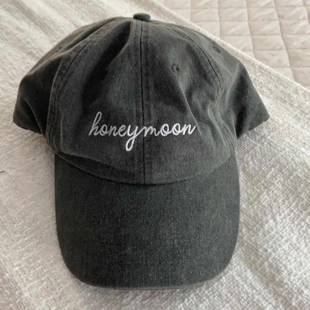 Honeymoon hat